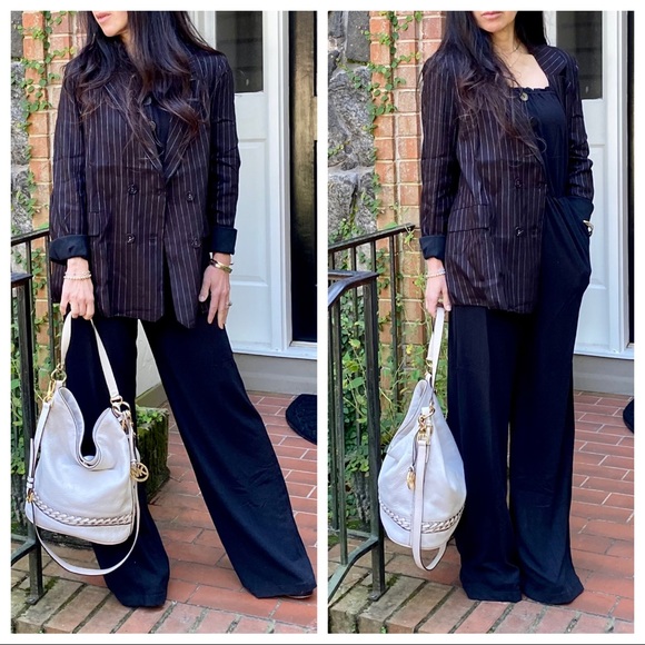 Fabulous Micheal Kors Leather chic Bucket Bag - Picture 8 of 9